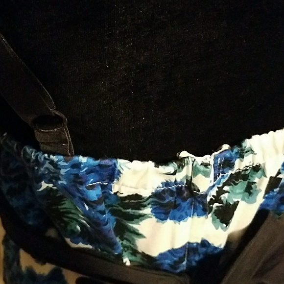 Spring dress. - Picture 4 of 5